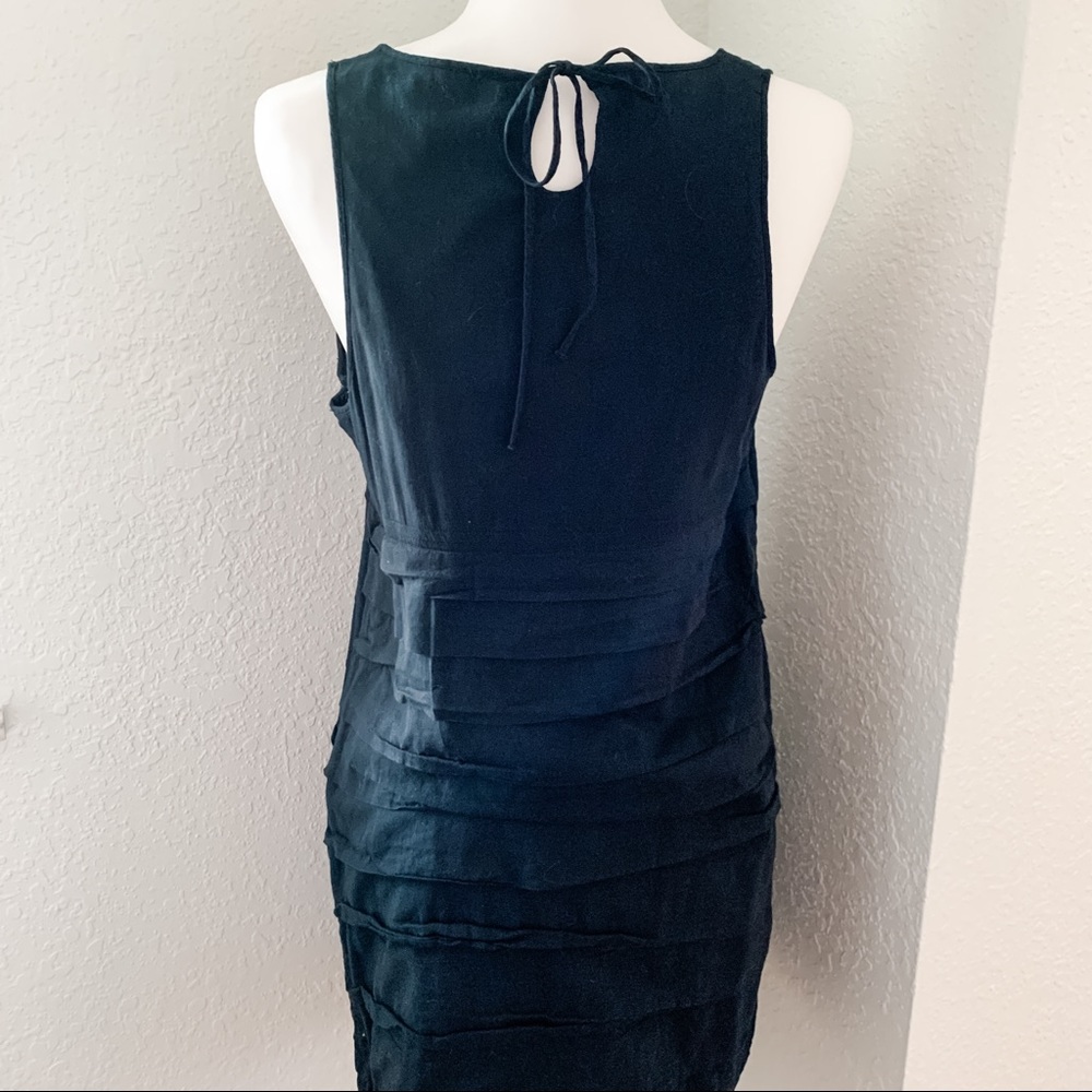 GAP black sleeveless tiered dress, size 10 - Picture 3 of 3